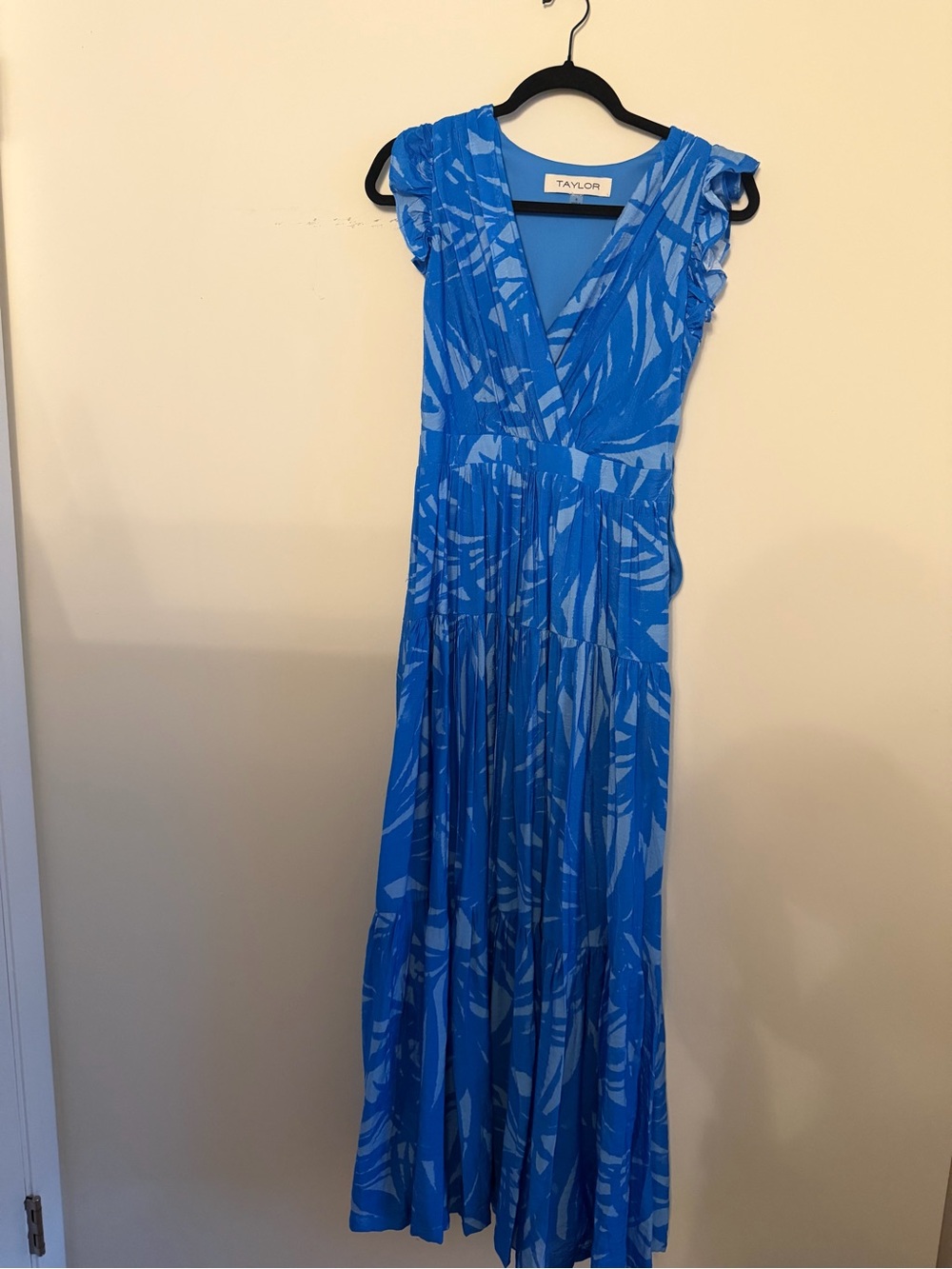 Taylor Blue Tropical-Print V-Neck Maxi Dress